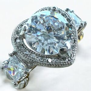 Heart Halo CZ Statement Ring Silver Tone Size 6.5 – Sparkling Bold Look